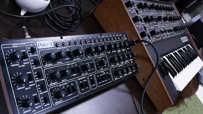 BEHRINGER PRO-1　展示中です！