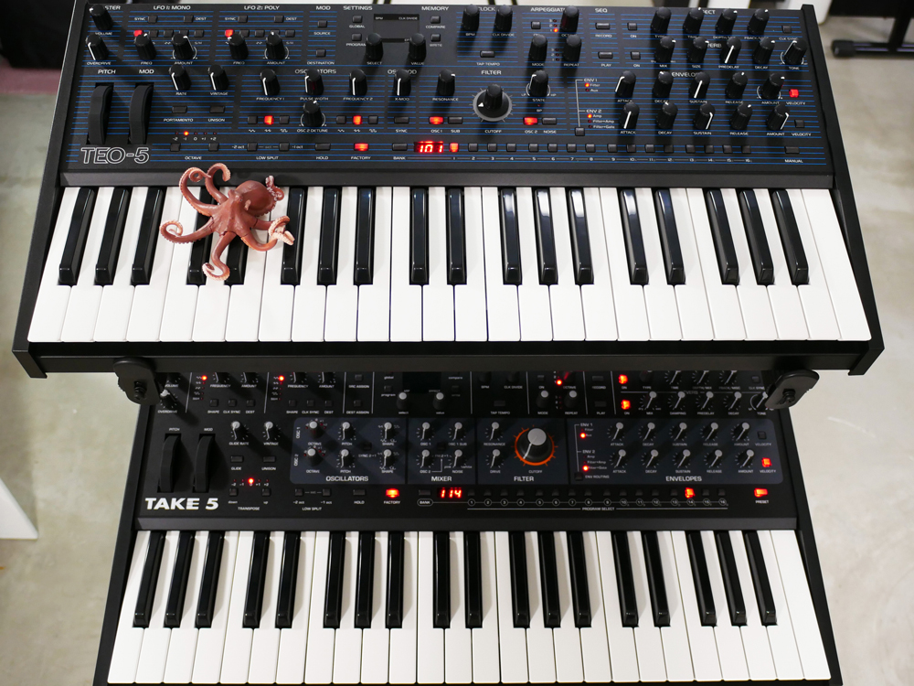 SEQUENTIAL TAKE 5、Oberheim TEO-5